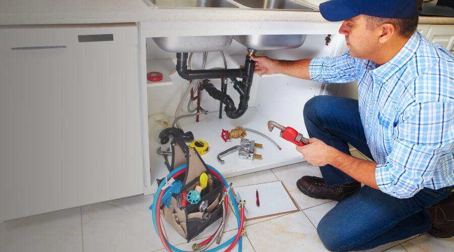 Local expert plumbing services in Advance, IN